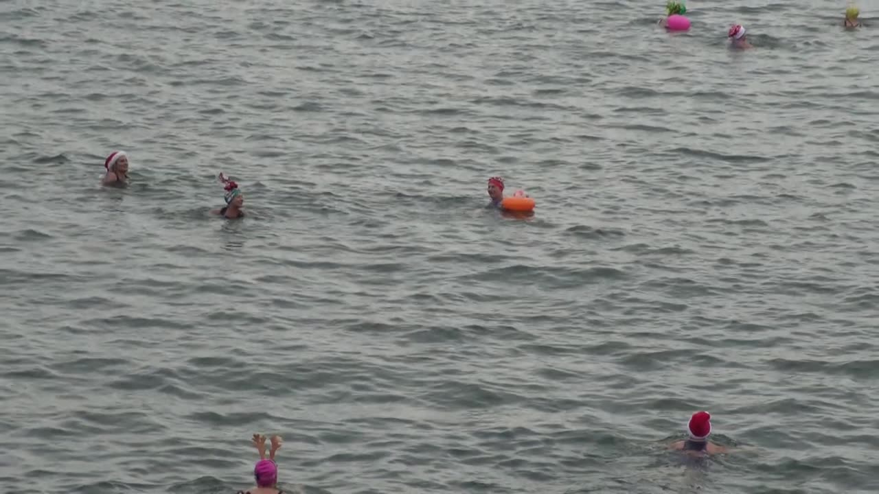 Plymouth Ocean City Devon Christmas Day Swim 2019