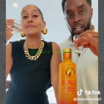 🚨TRACEE ELLIS ROSS PRETENDS TO TAKE SHOTS WITH DIDDY