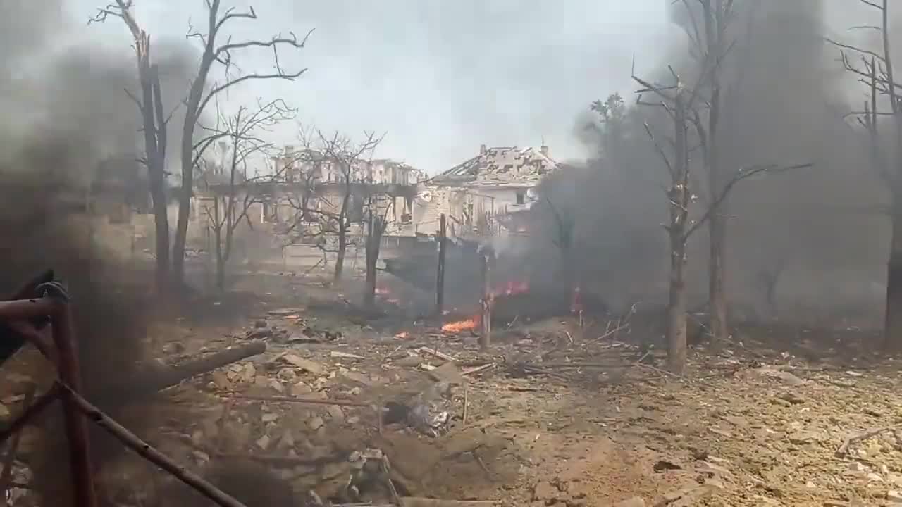 Ukrainian T-64 destroyed during the battles for Rubizhne.