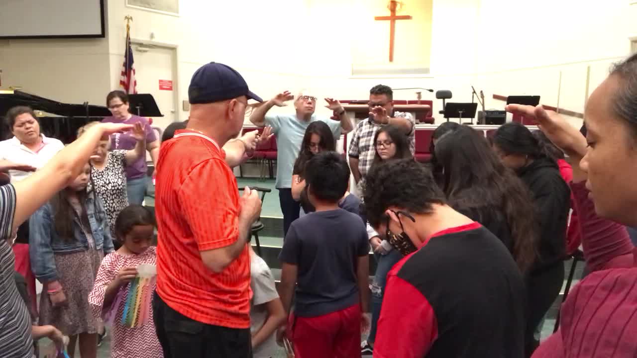 Bilingual. Lo horrible de la teoría crítica de la raza.