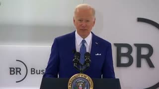 Biden's Brain BREAKS - Refers to Midwest as "Middle-East"