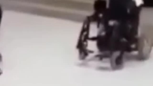 Milagres Acontecem a Uma Cadeirante...