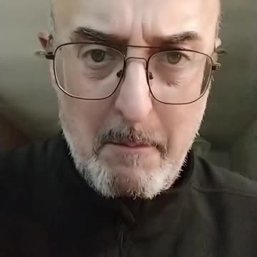 #Rusia lanza una #bomba #planeadora sobre un geriátrico en #Sumy, #Ucrania,