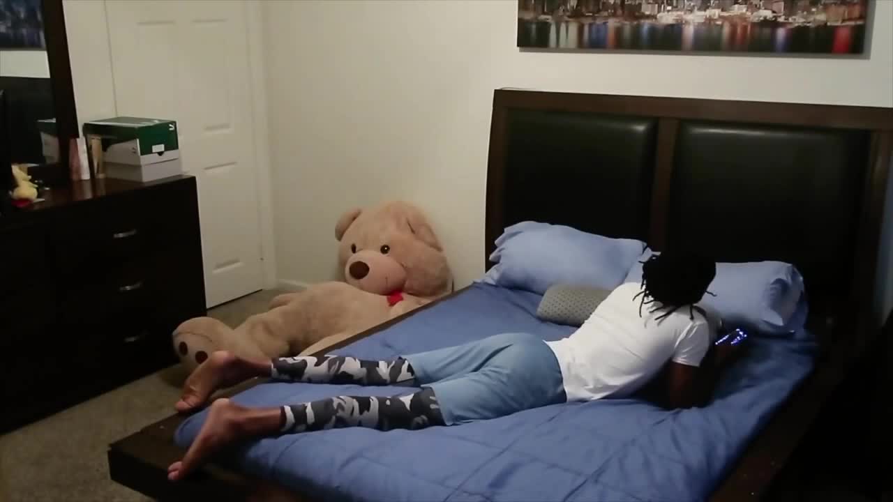 GIANT TEDDY BEAR SCARE PRANK