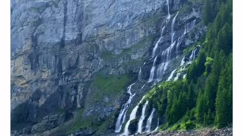 OeschinenseeSWITZERLAND