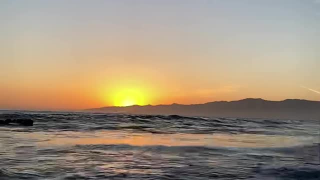 ocean wave growth;