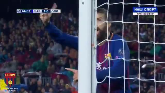 Gerard Pique red card vs Olympiacos