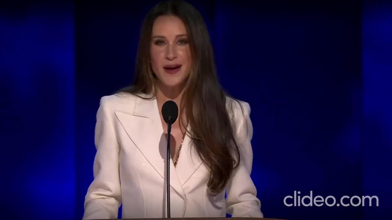 Who is Ashley Biden_ President’s daughter introduces him at DNC