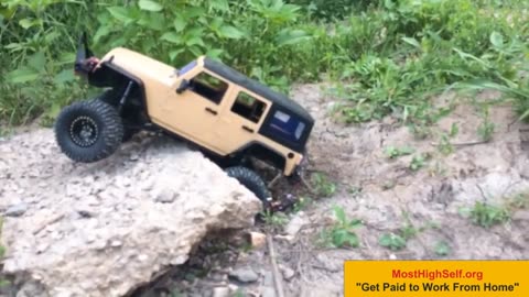 Jeep Wrangler RC vs. Big Stone: Offroad Challenge! 🚙