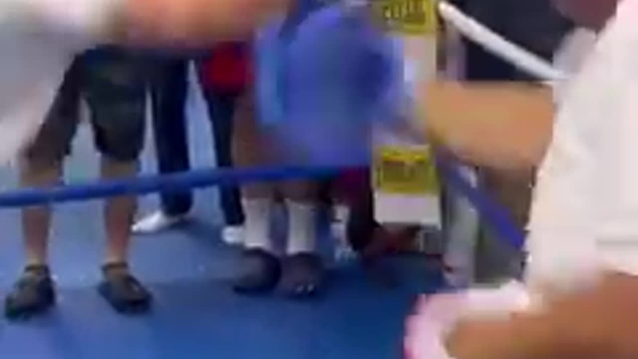 Manny Pacquiao Hitting Mitts