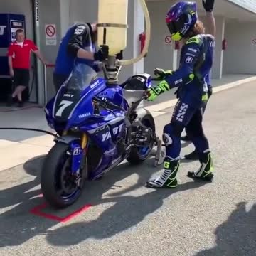 Fast enough..? 😱😍Best Yamaha R1M motogp bike 😍viral bike video on YouTube | WhatsApp status world