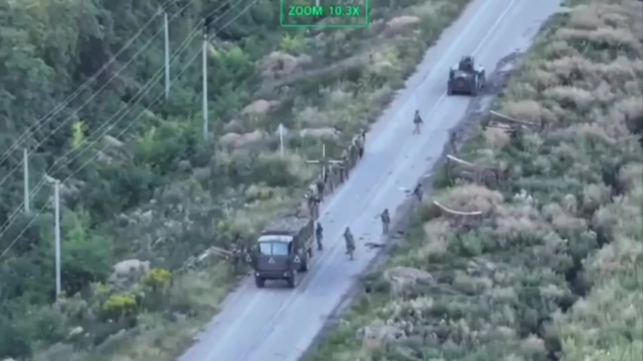 💪 Loading of captured Russian conscripts in the Kursk region.