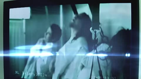Korn - Make Me Bad (Official HD Video)