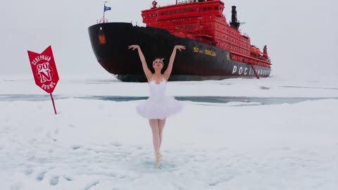 🧊 #NorthPole Russian ballerina dances Swan Lake