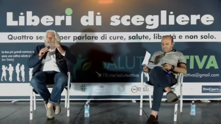 LE PSYCHIATRE A. MELUZZI BALANCE: LES PERSONNALITÉS D'UN CERTAIN RANG REÇOIVENT DE FAUX VACCINS !!!