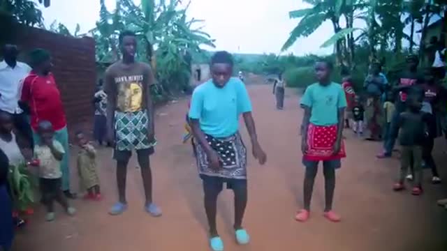 African kids dancing Afro Beat best dance video