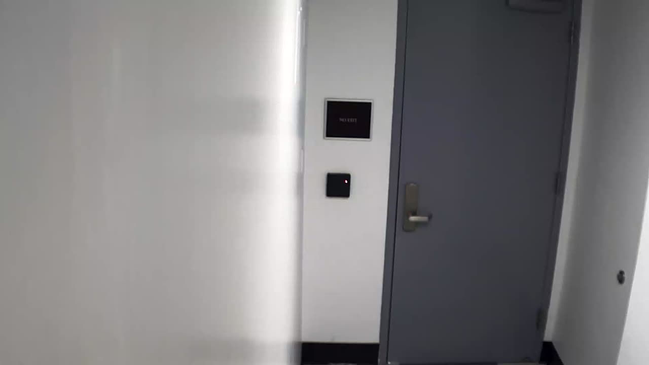 6144RHOBG2G201ABStairwayLobbyEntry_2021-01-06_10h20min02s340ms.mp4