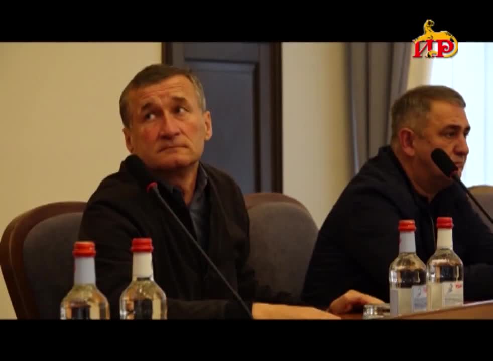 В Цхинвали обсудили пробки на посту Нижний Зарамаг