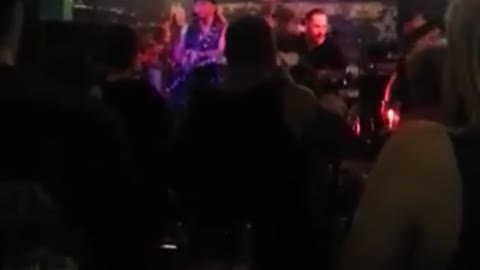 Auróra koncert intró