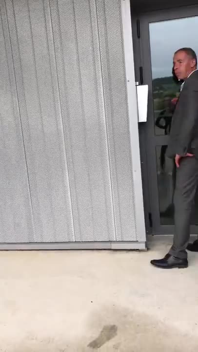 fVDJwfVQfdcnjkmrxc3k8A