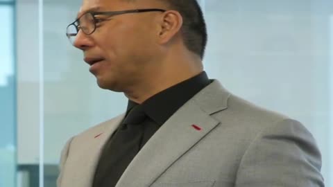 20220913文贵先生视频²：人类最重要的是信仰，不可预测，可变！不一样才是对的， #新中国联邦追求人性最好的一面，但前提是 #先接受最坏的一面。