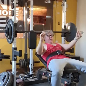 LOW INCLINE BENCH 195x5r🎥 - SATURDAY NOV 18 let's get back on track