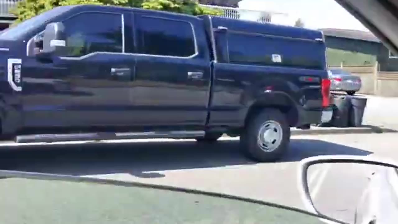 SWAT TEAM DEPLOYMENT ON MY BLOCK