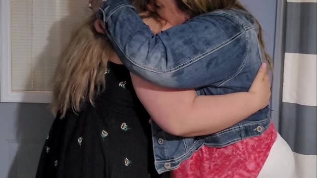 Northern Nurse Surprises Mom After Driving Across Canada