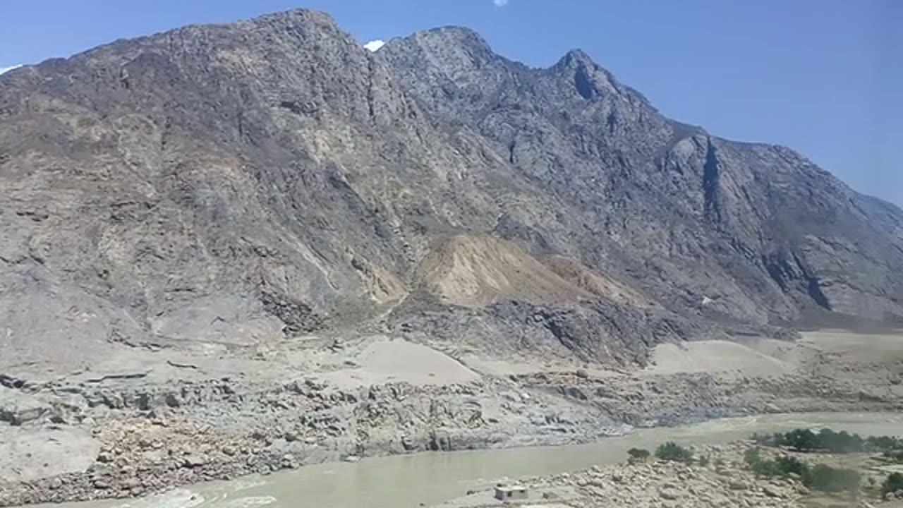 Journey to Paradise: Exploring the Enchanting Beauty of Skardu | Travel Vlog