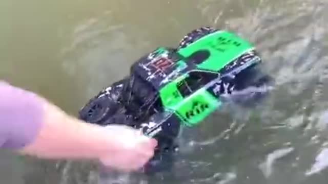 Remote control Car | Remote Car experiment in Water | Remote Car Traxxas 2020 😊 | High Speed Car