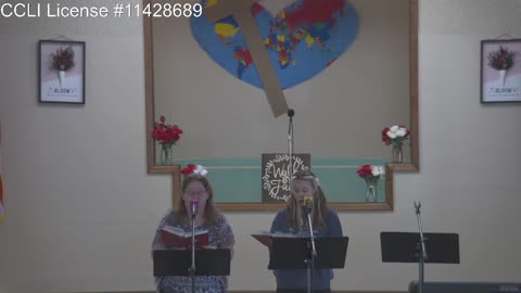 Moose Creek Baptist Church sings “The Solid Rock“ During Service 5-29-2022