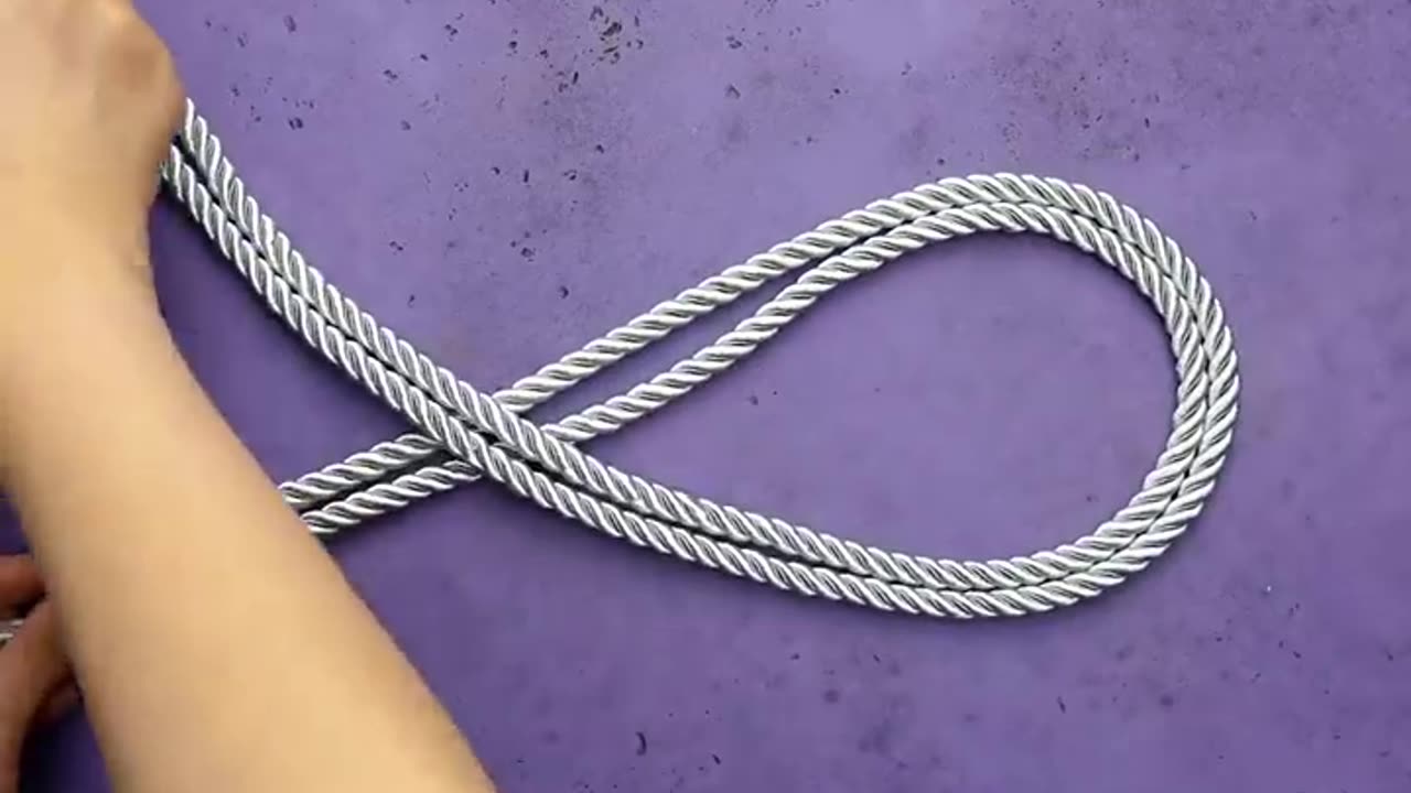 20 AWESOME DIY IDEAS USING SIMPLE ITEMS
