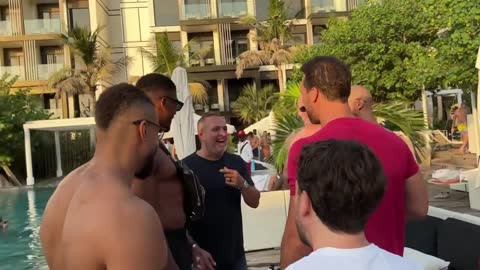 Andrew Tate & Tristan Tate Meet Anthony Joshua In Dubai!