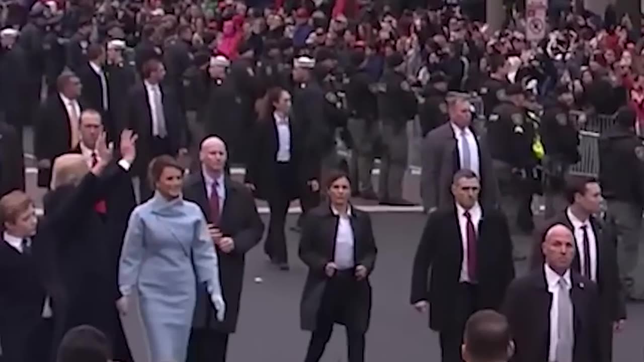 Bodyguards Using Fake Rubber hands_