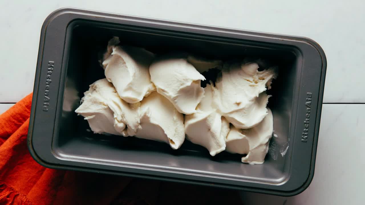 How To Make Creamy Vegan Vanilla Ice Cream