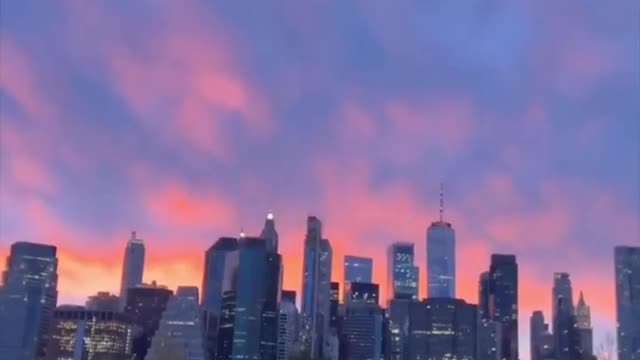 This is the most beautiful sunset in the city that I have ever seen.