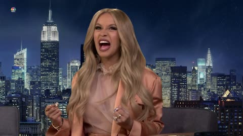 Nicki Minaj and CARDI B come FACE TO FACE to Settle Their BEEF on The TooNight Show