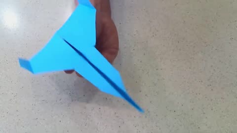 How to Make a Paper Airplane That Flies Far: Step-by-Step Tutorial