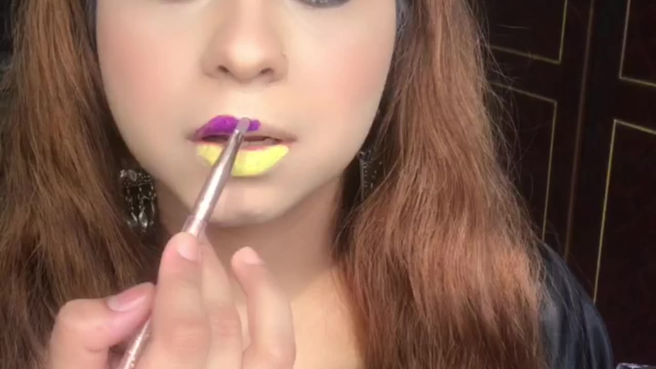 Viral Lipstick hack