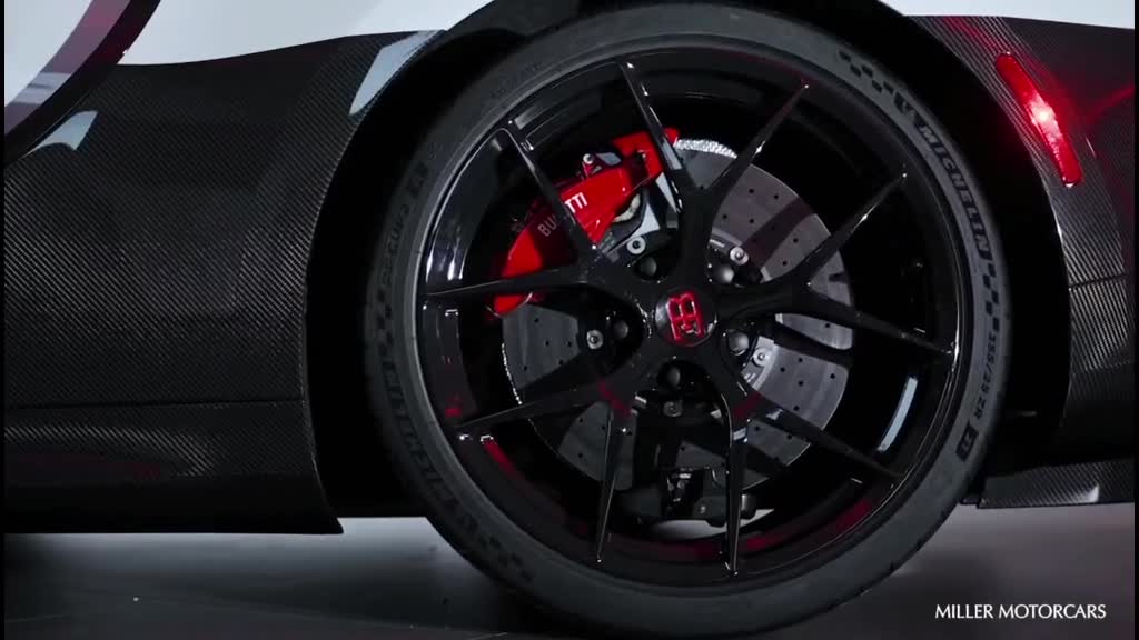 Eight Eyed Diwang, Hit the Heart of a Strong Man # Bugatti Chiron # Overtrace