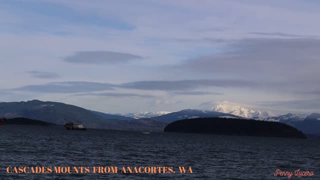 CASCADES MOUNTS FROM ANACORTES, WA