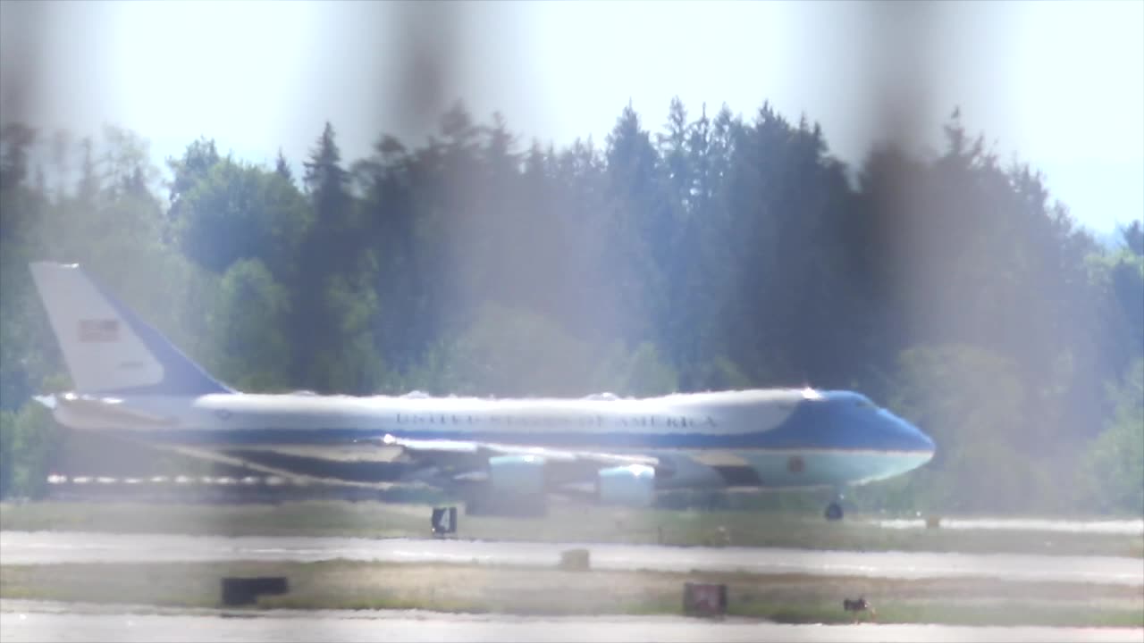 Air Force One Departure in Seattle, Wa