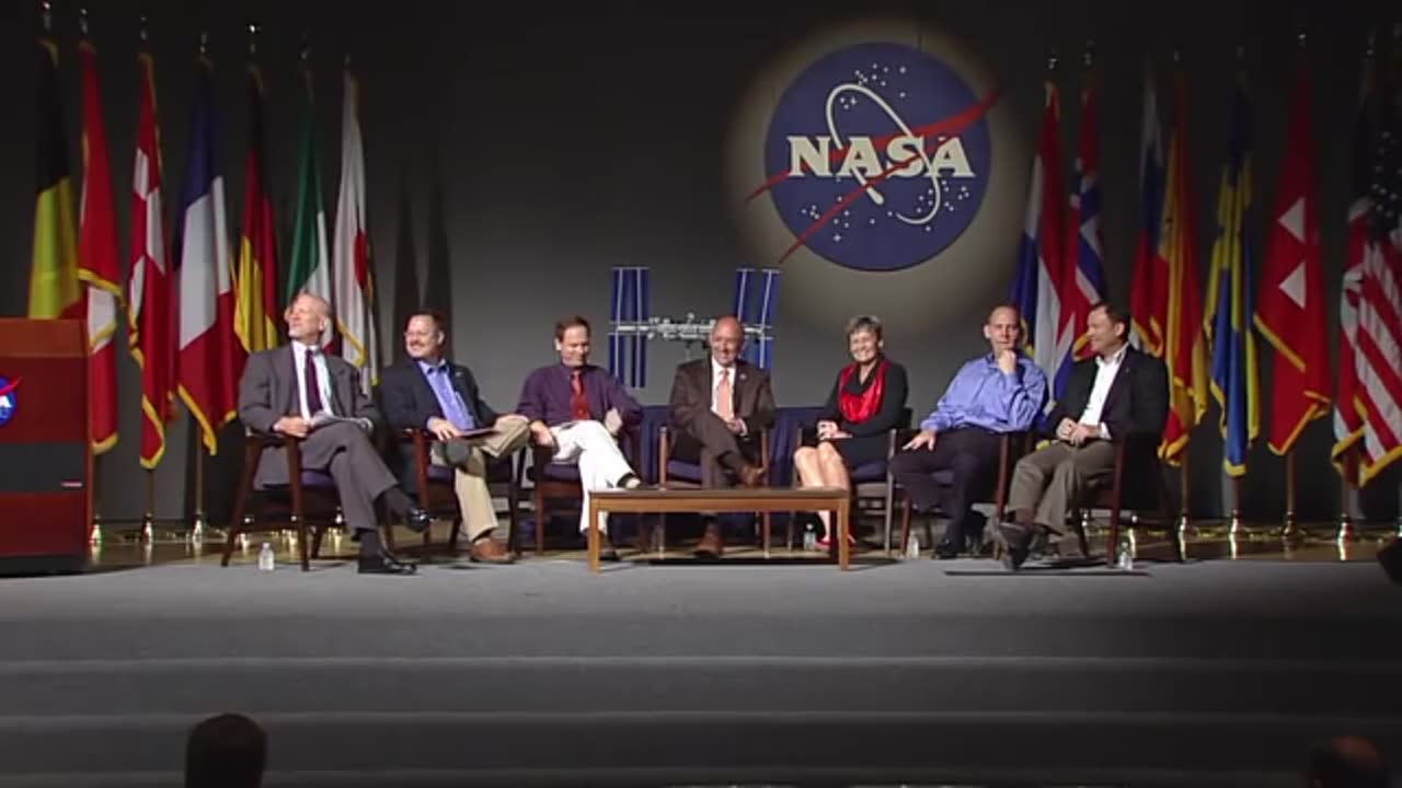 A Decade of the ISS: Insights from the Johnson Space Center Roundtable