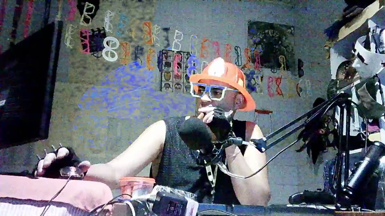 vai assistindo aew ,que depois eu coloco um titulo : ep 5197