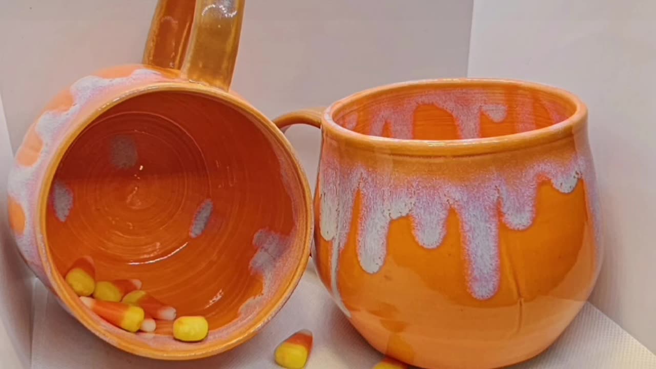 Pumpkin mugs decor