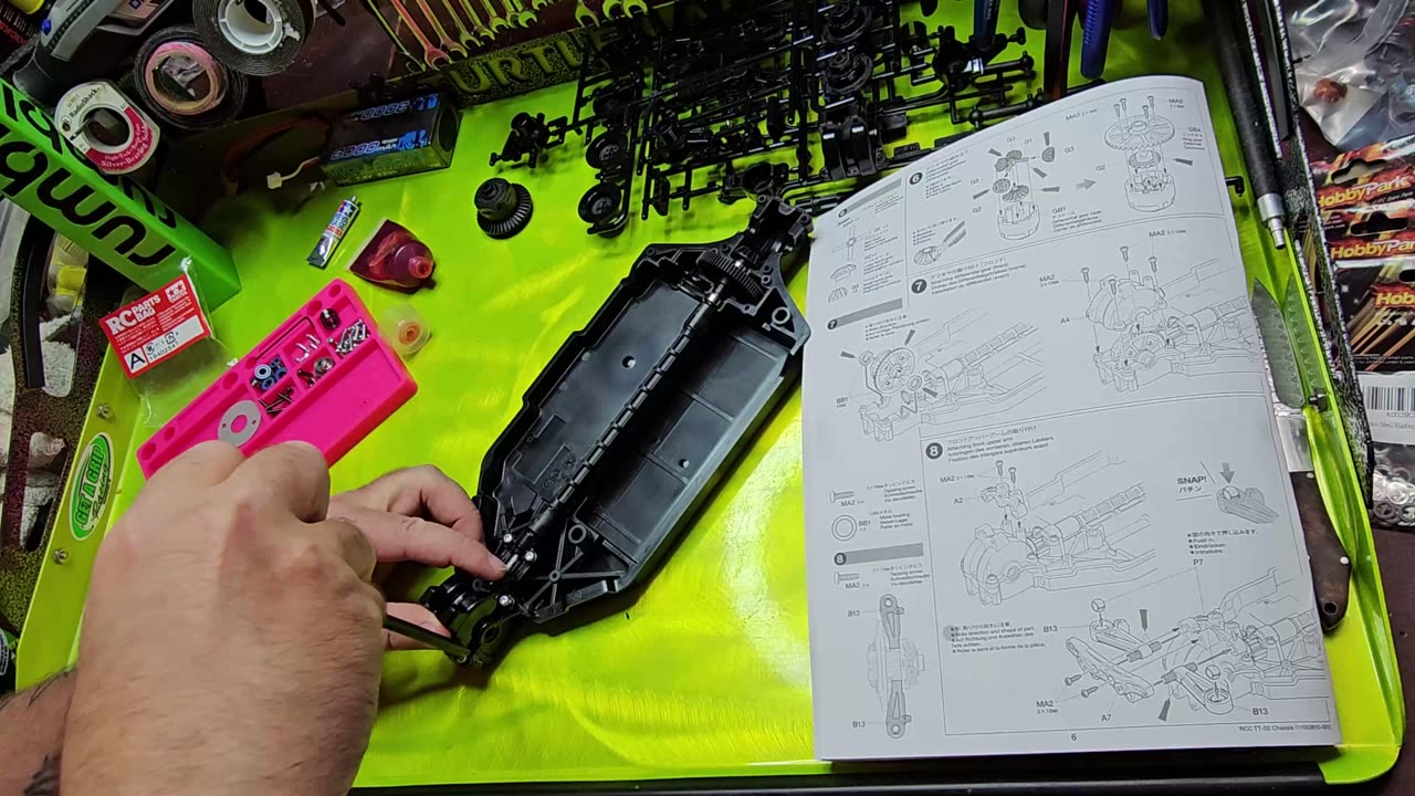 Tamiya TT-02 Alfa Romeo 155 Martini RC Touring Car Build Ep08