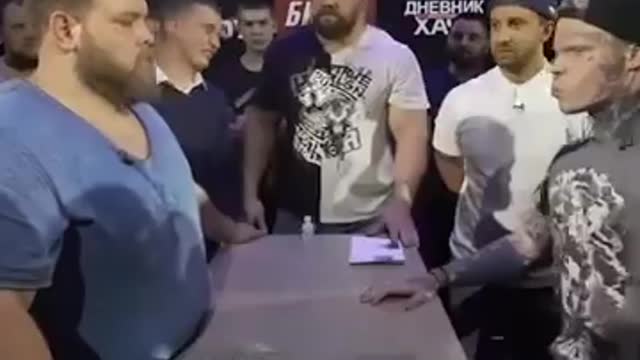 Slap competition knockouts little boy vs heavy weight