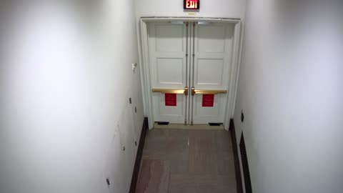 0751USCH02H202FireDoor_2021-01-06_17h49min54s037ms.mp4