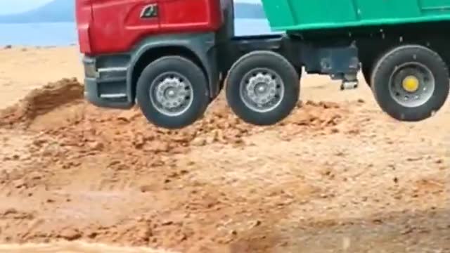 Truck Jump Big Pit _ #shorts #viralvideo #yt20