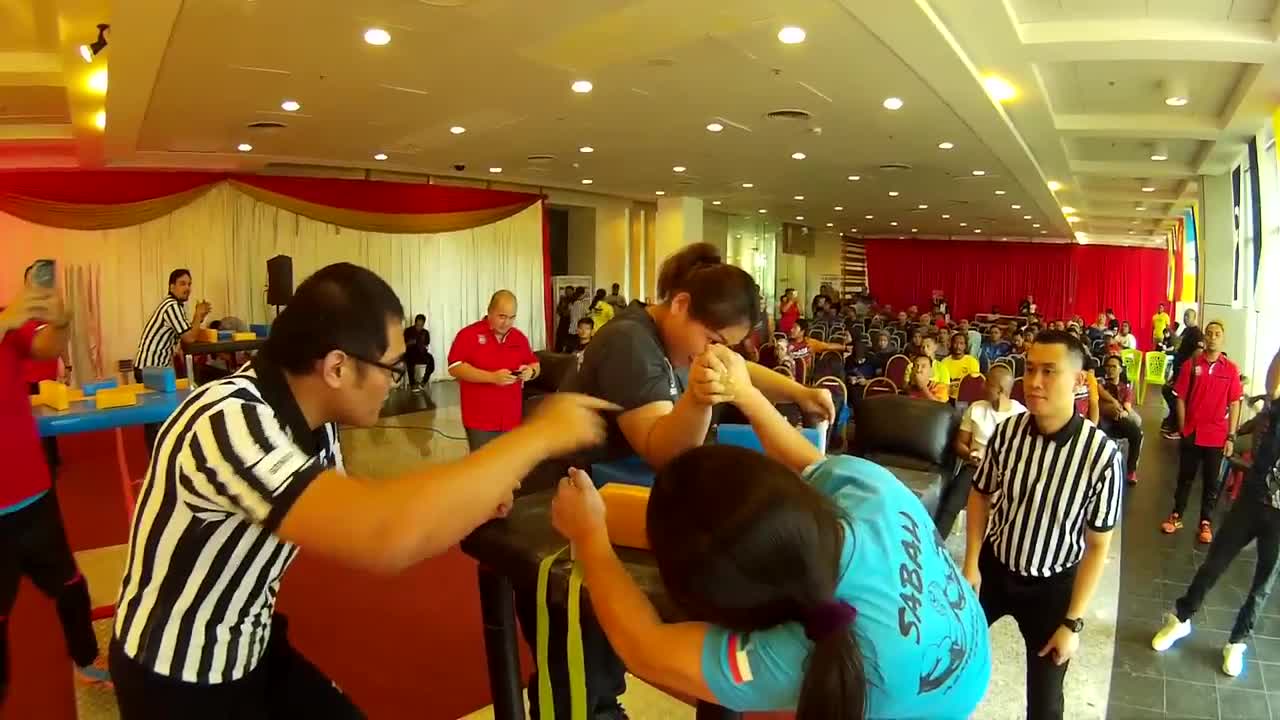 Kejohanan gusti lengan Malaysia 2018. Final Wanita Tangan Kanan -80kg Gan SH vs Chandra